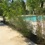 Le Mazet D'uzès * Uzès
