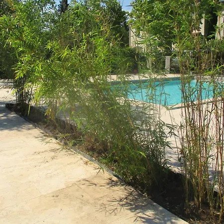 Le Mazet D'uzès * Uzès