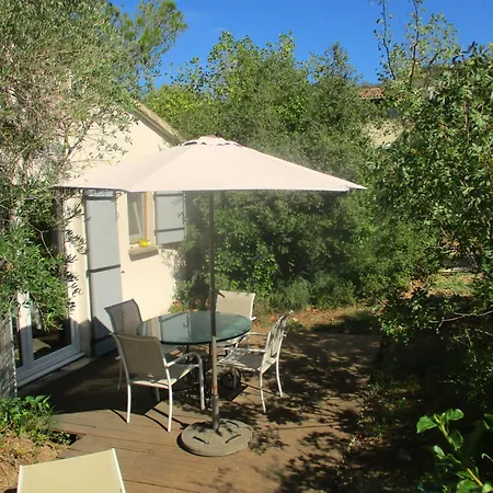 Le Mazet D'uzes * Юзес