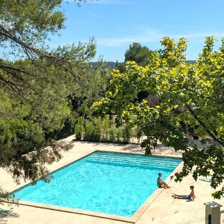 Le Mazet D'uzes Vila